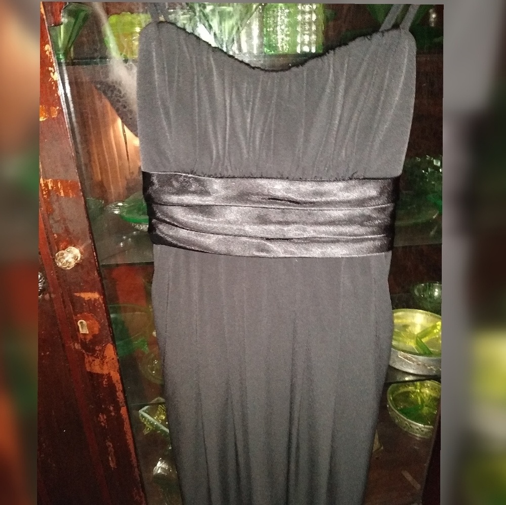 That "Little Black Dress" 🖤